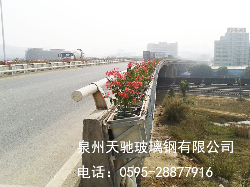 1-1G130142944915.jpg